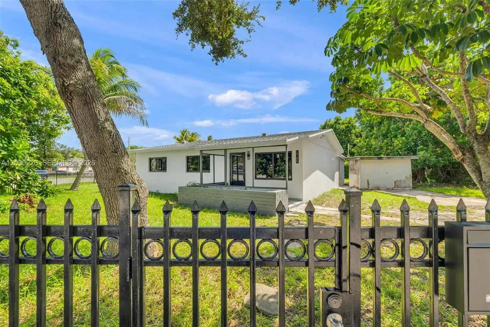 1700 NW 131st St, Miami FL 33167 photo 4