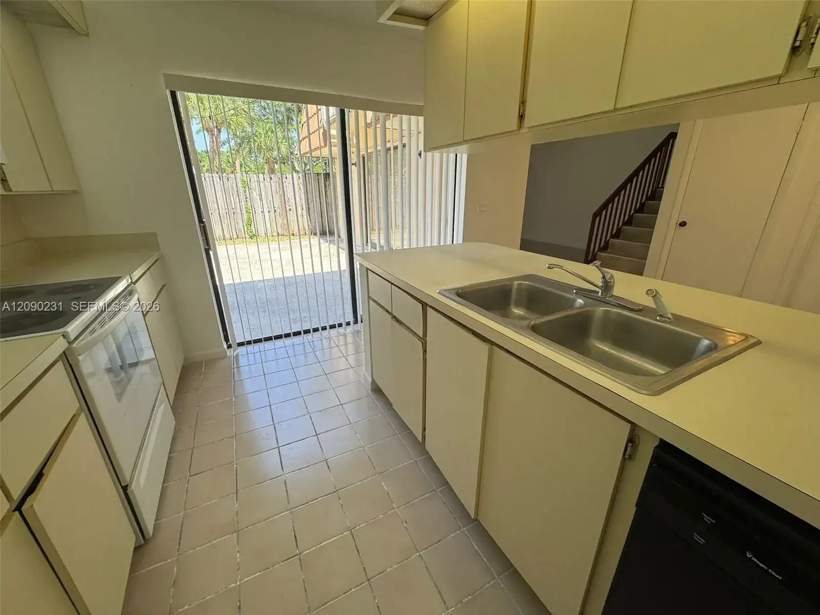 719 Mill Valley Pl # 719, West Palm Beach FL 33409 photo 2