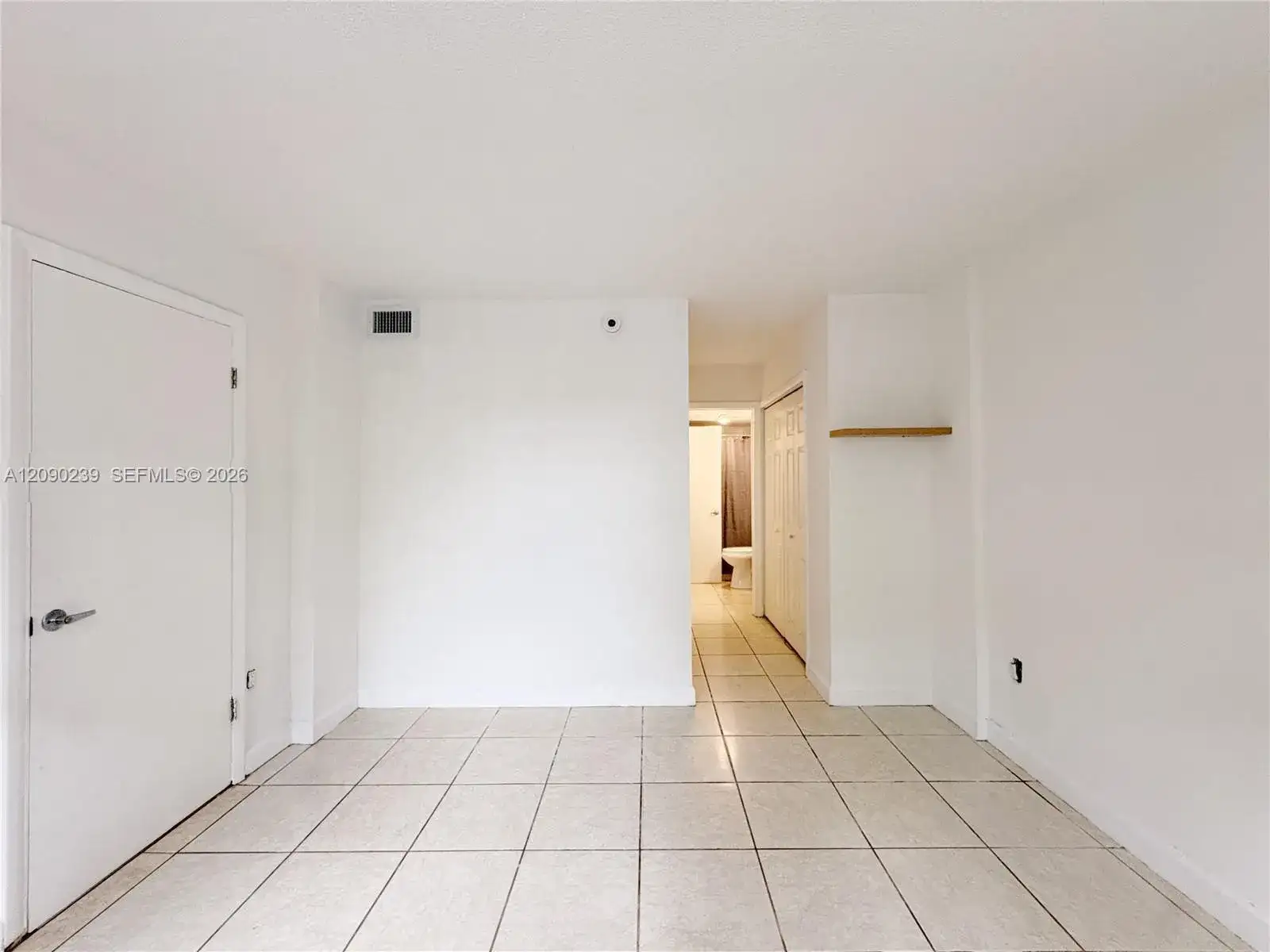 2175 NE 170th St # 104, North Miami Beach FL 33162 photo 3