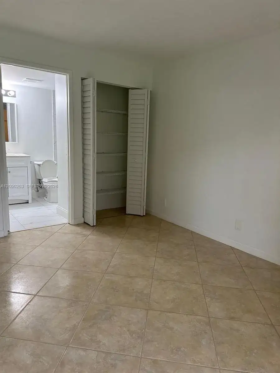 801 Meadows Circle # 801, Boynton Beach FL 33436 photo 5