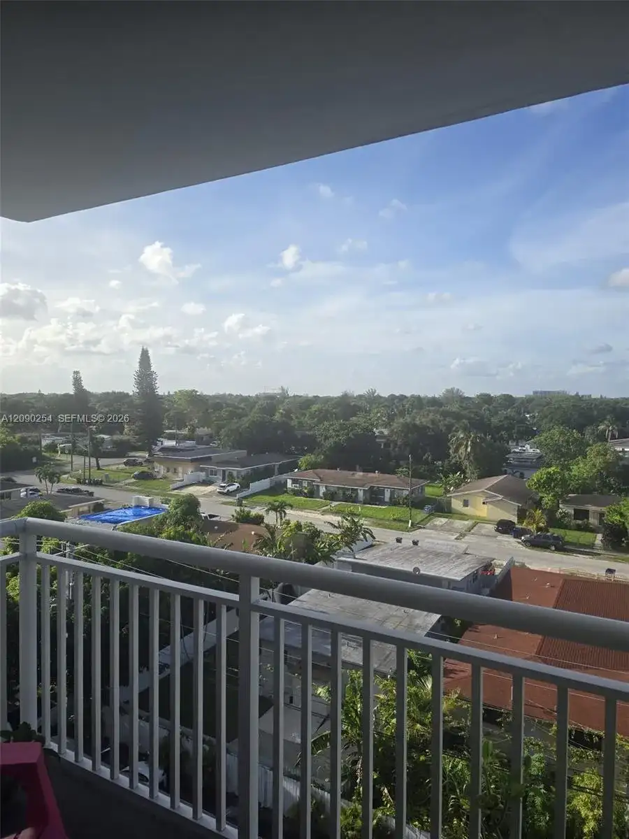 1251 NE 108th St # 718, Miami FL 33161 photo 4