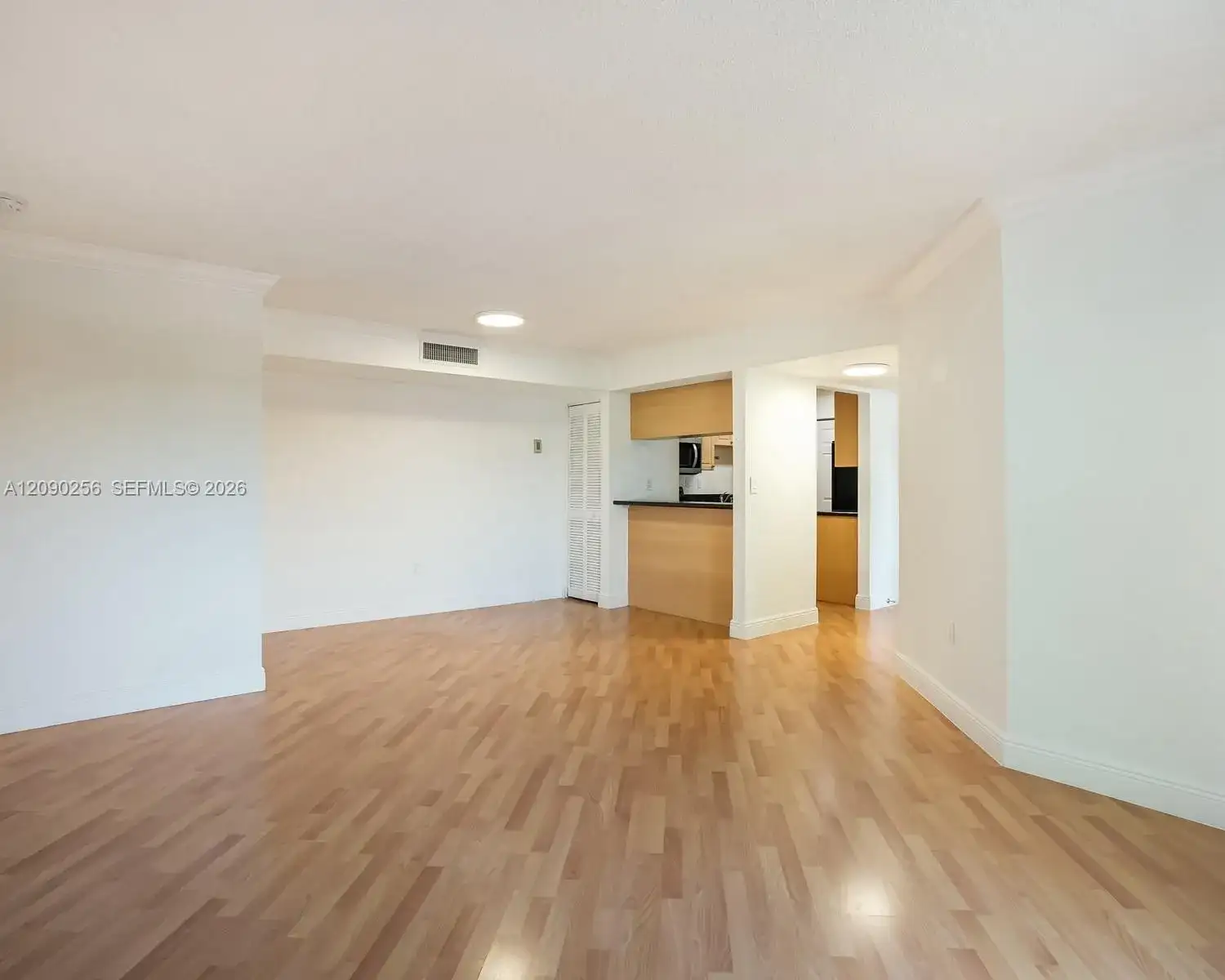 10765 SW 108th Ave # 305, Miami FL 33176 photo 2