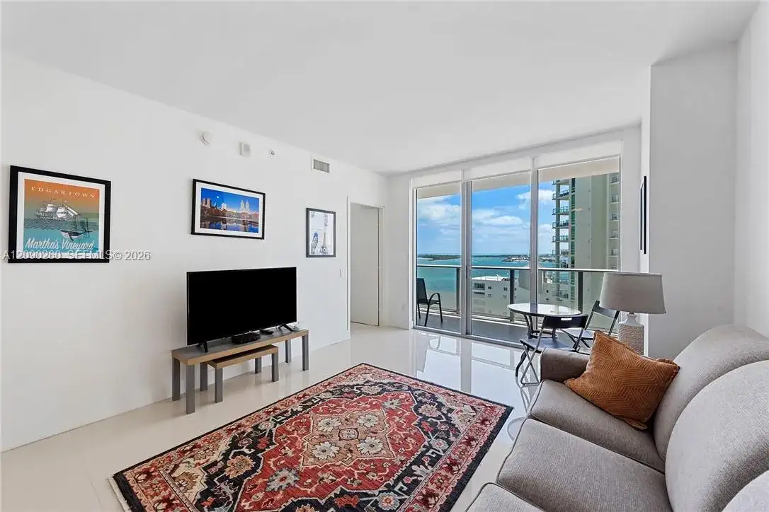 1300 Brickell Bay Dr # 1905, Miami FL 33131 photo 5