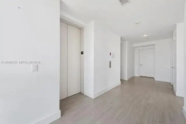 1100 Biscayne Blvd # 5205, Miami FL 33132 photo 5