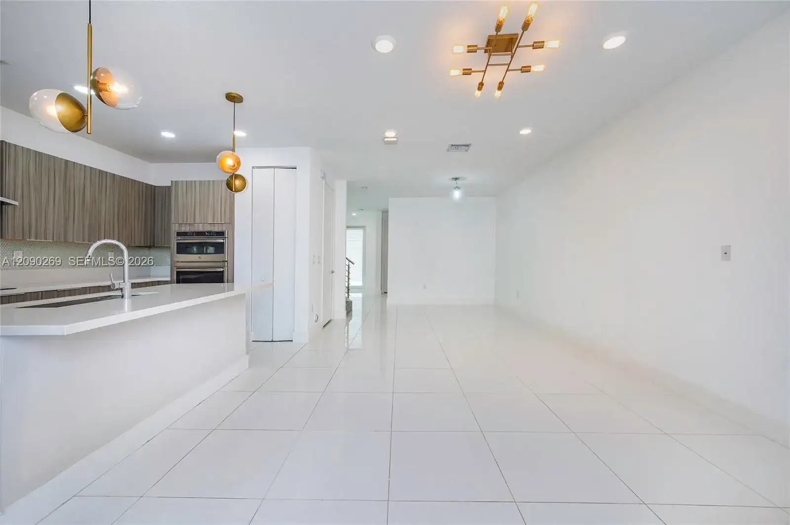 10365 NW 66th St, Doral FL 33178 photo 5