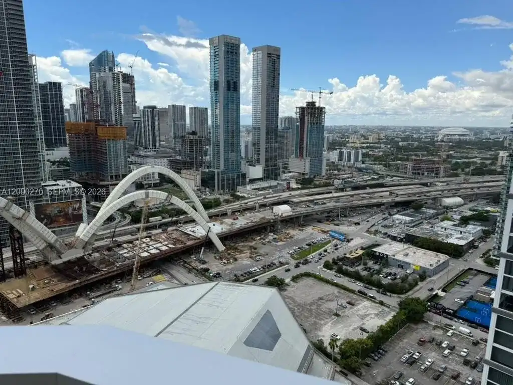 1400 Biscayne Boulevard # 1405, Miami FL 33132