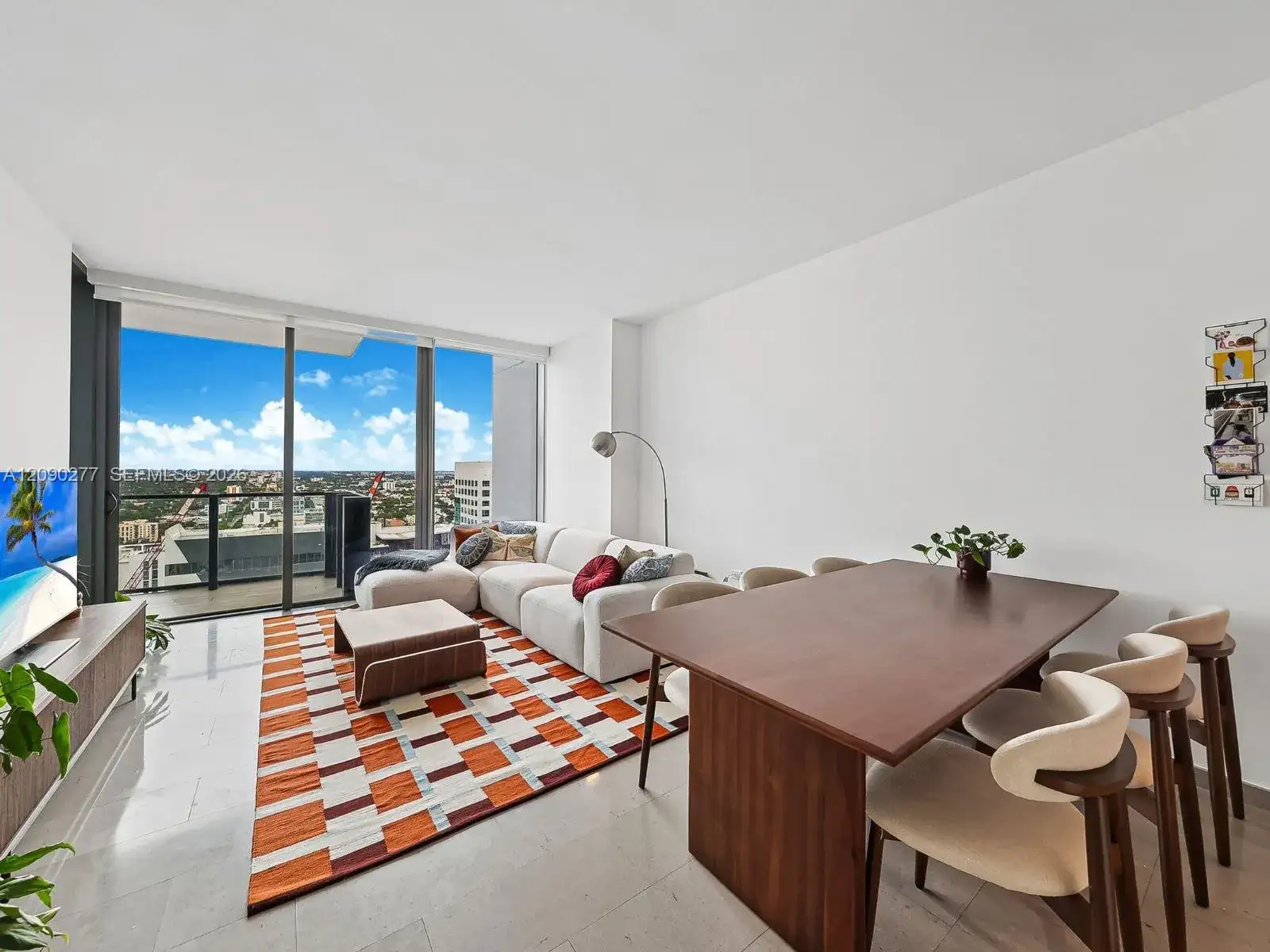 88 SW 7th St # 2506, Miami FL 33130 photo 2