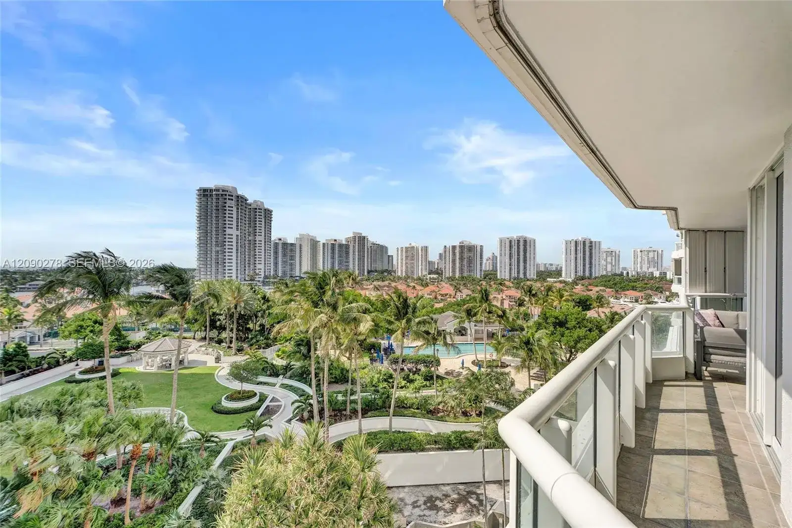 21055 Yacht Club Dr # 901, Aventura FL 33180 photo 3