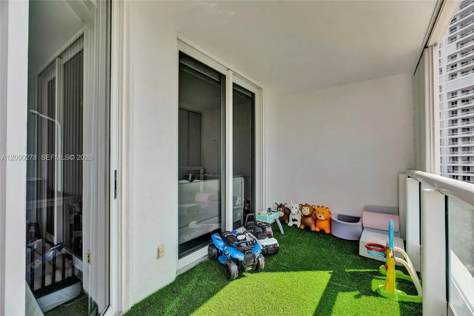 21055 Yacht Club Dr # 901, Aventura FL 33180 photo 4