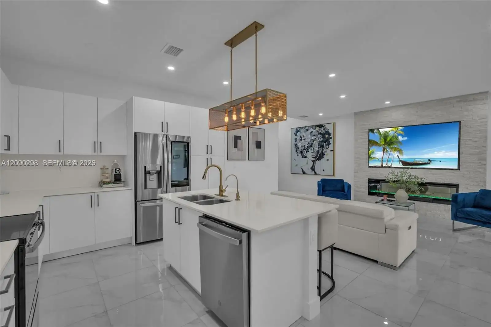 13334 SW 227 St, Miami FL 33170 photo 2