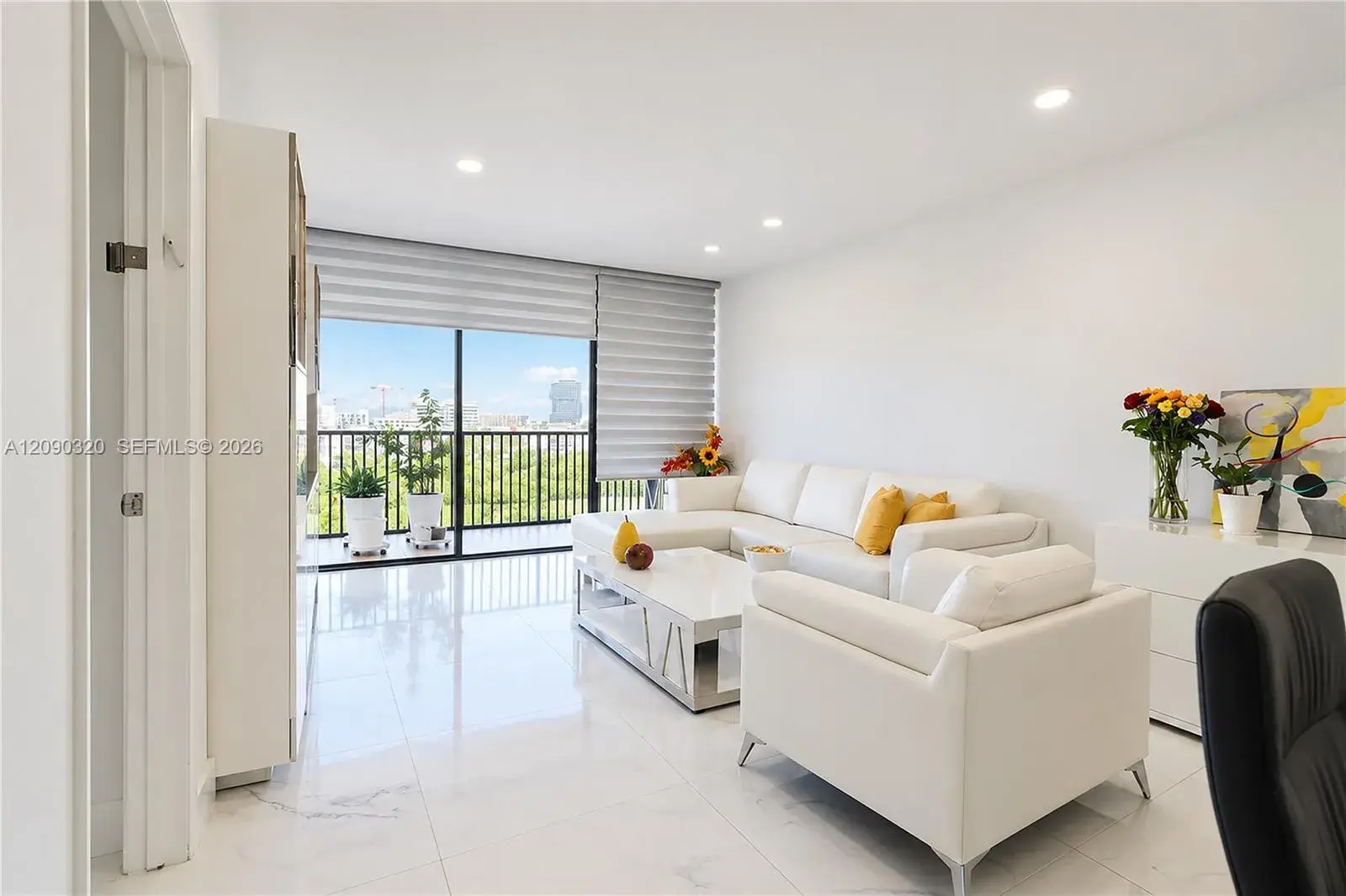 20301 W Country Club Dr # 930, Aventura FL 33180