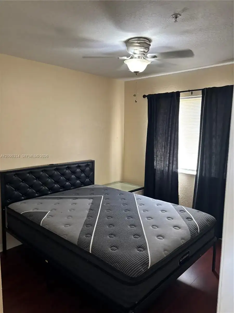 2088 NE 167th St # 2, North Miami Beach FL 33162 photo 4