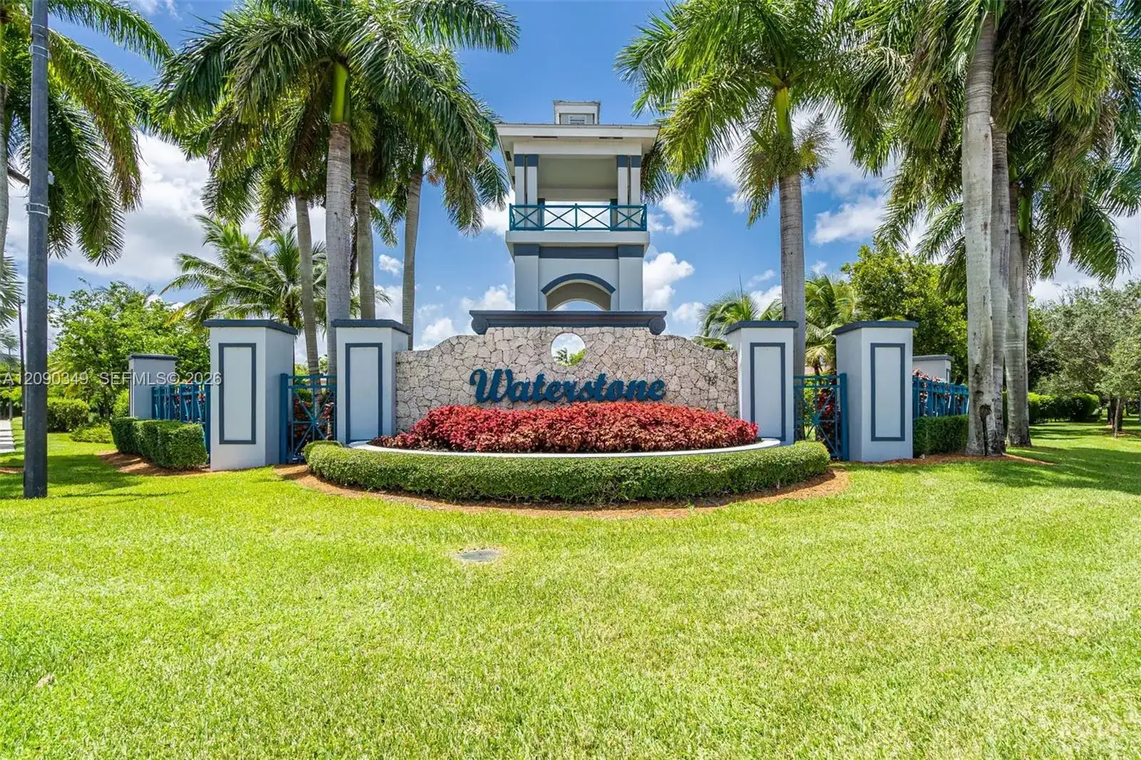 1002 NE 41st Pl, Homestead FL 33033