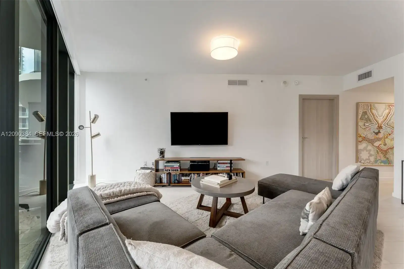 1000 Brickell Plz # 2401, Miami FL 33131 photo 5