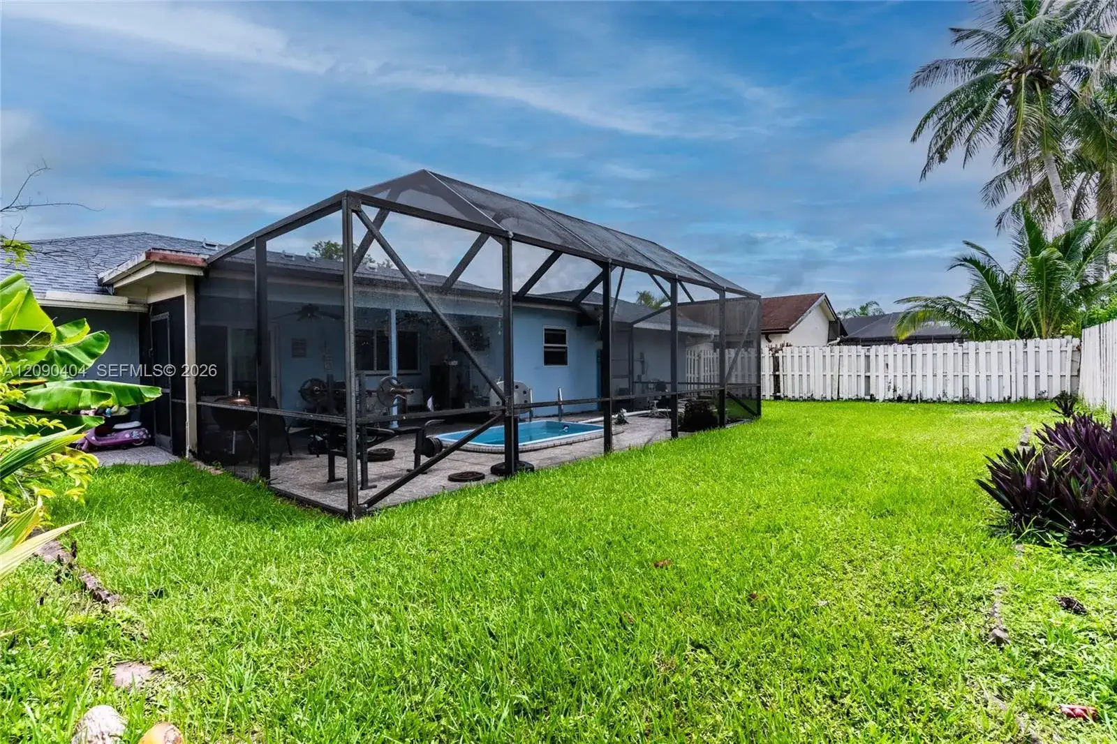 6990 NW 23rd St, Margate FL 33063 photo 4