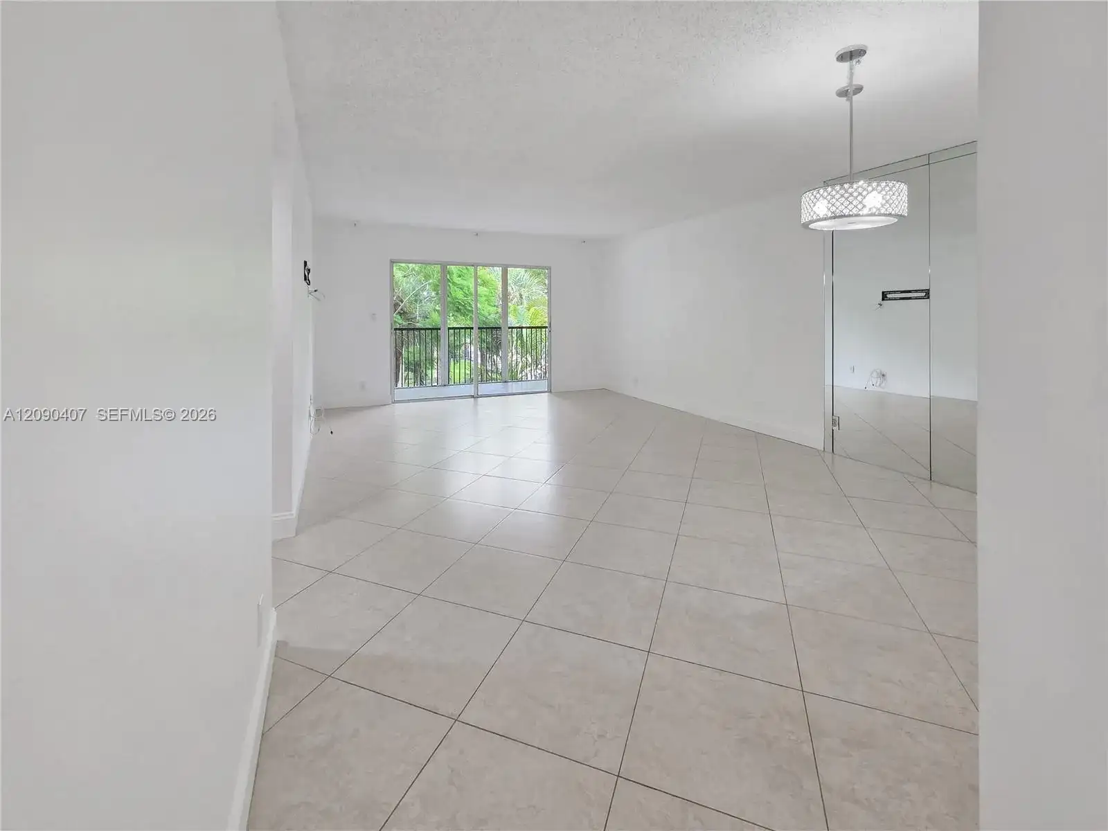 2212 S Cypress Bend Dr # 301, Pompano Beach FL 33069 photo 5