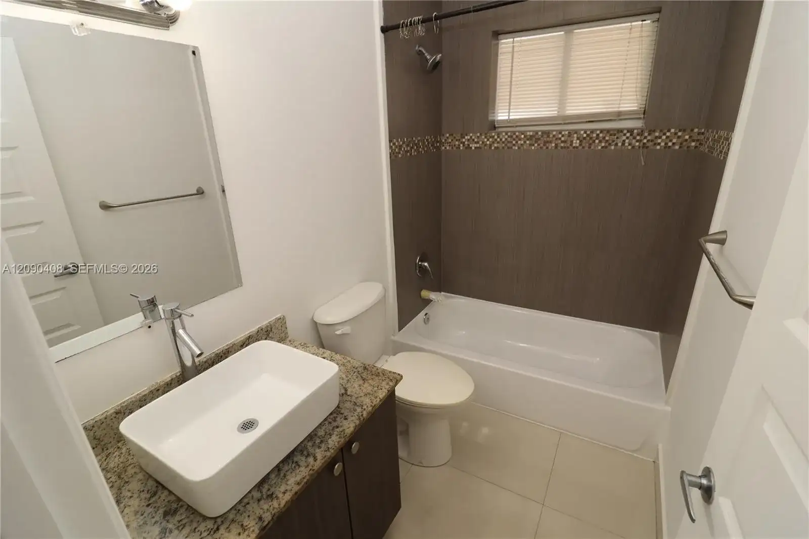 540 74th St # 3, Miami Beach FL 33141 photo 5