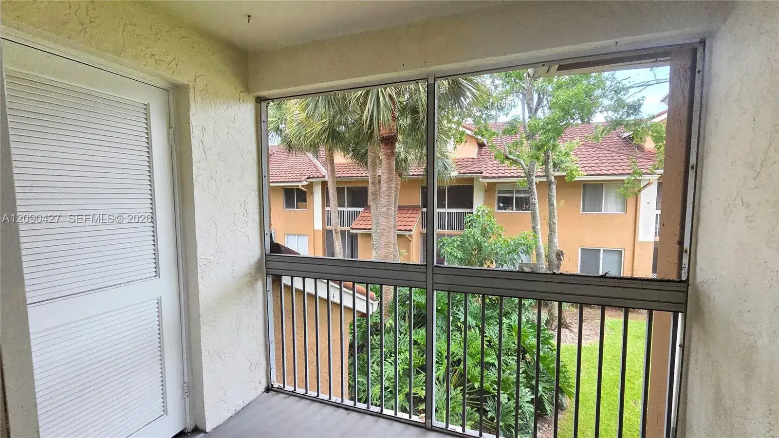 832 NW 92nd Ave # 932, Plantation FL 33324 photo 4