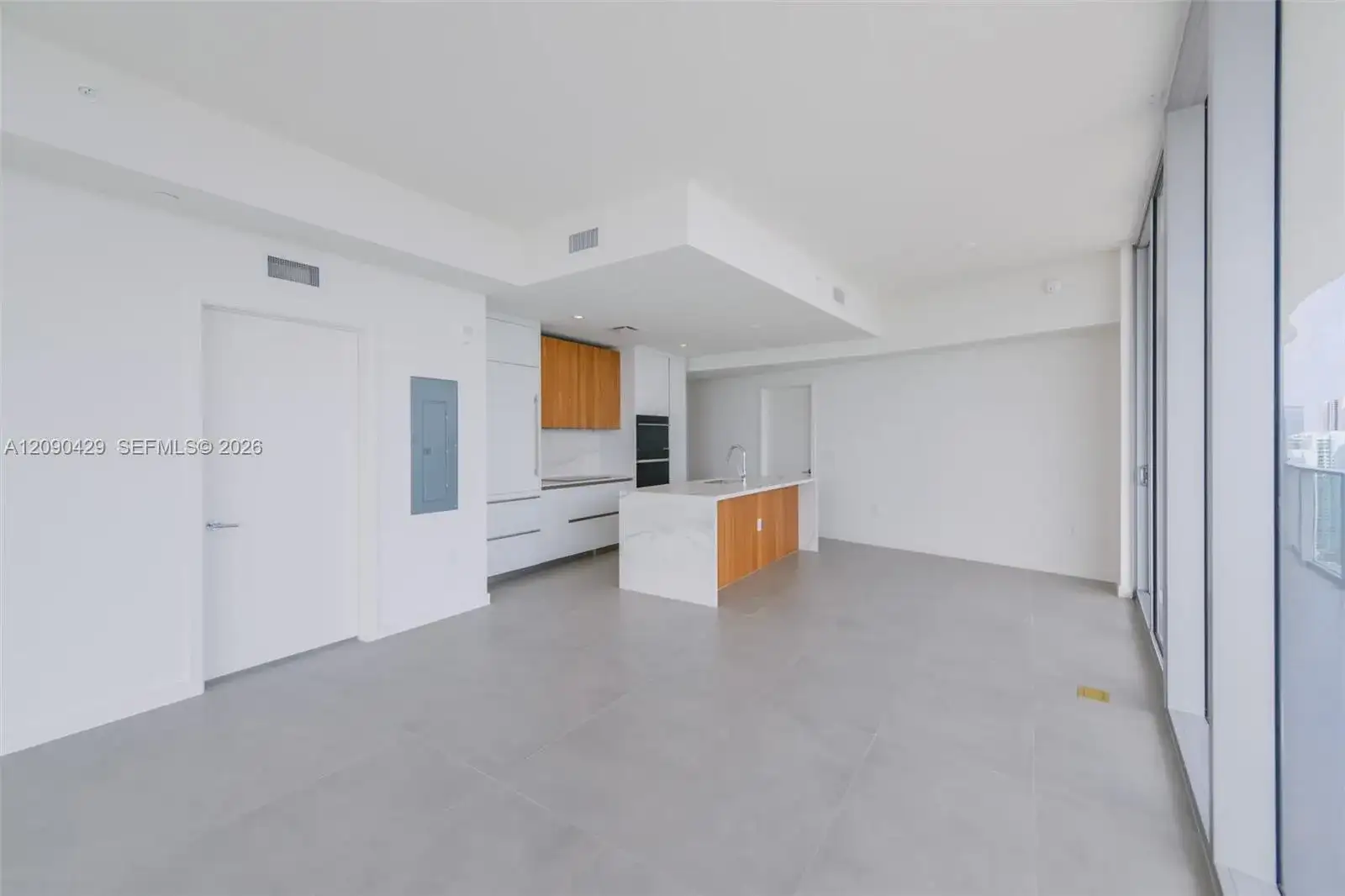 1400 Biscayne Blvd # 4201, Miami FL 33132 photo 5