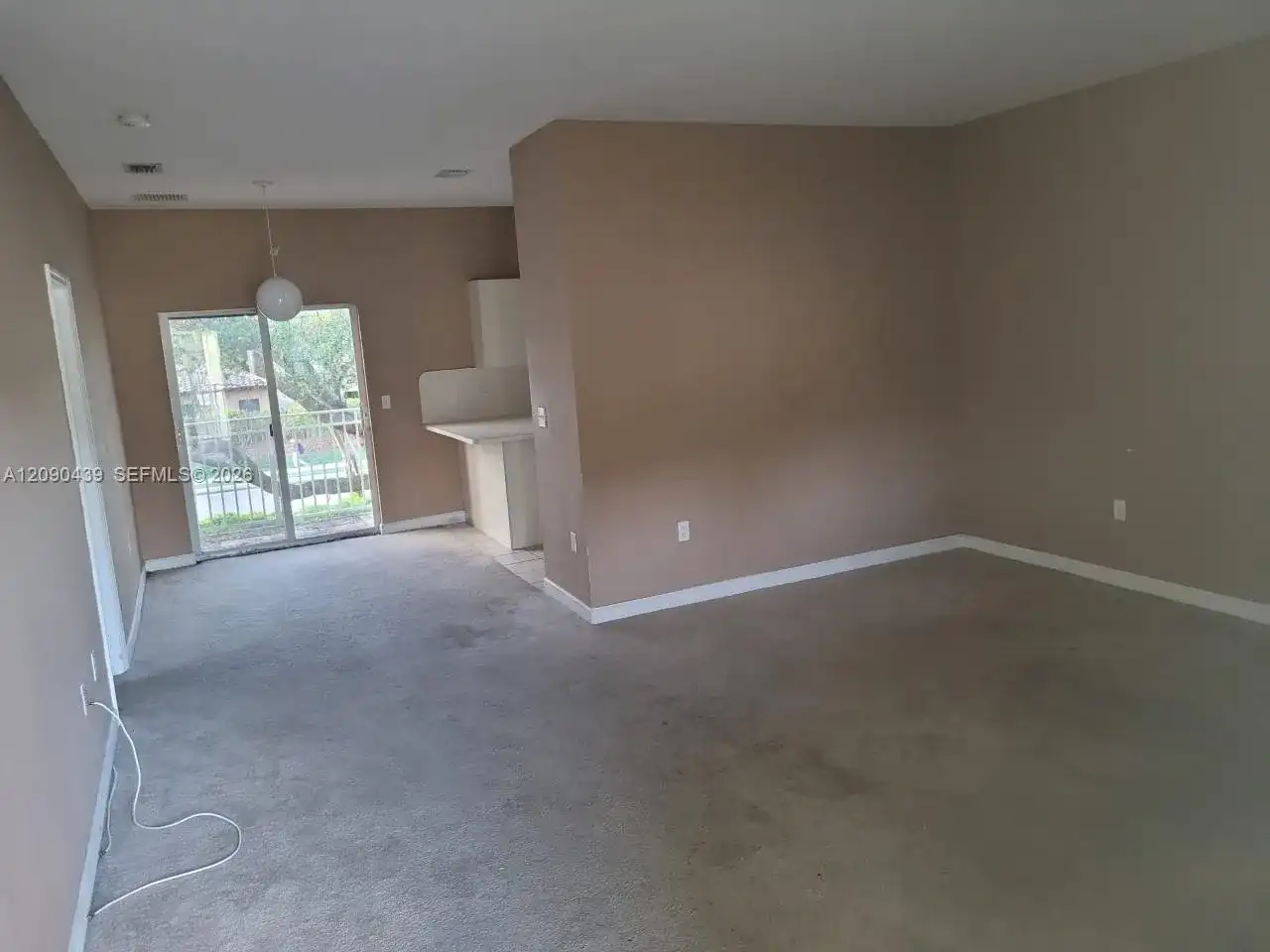 2720 NE 3rd Dr # 202, Homestead FL 33033