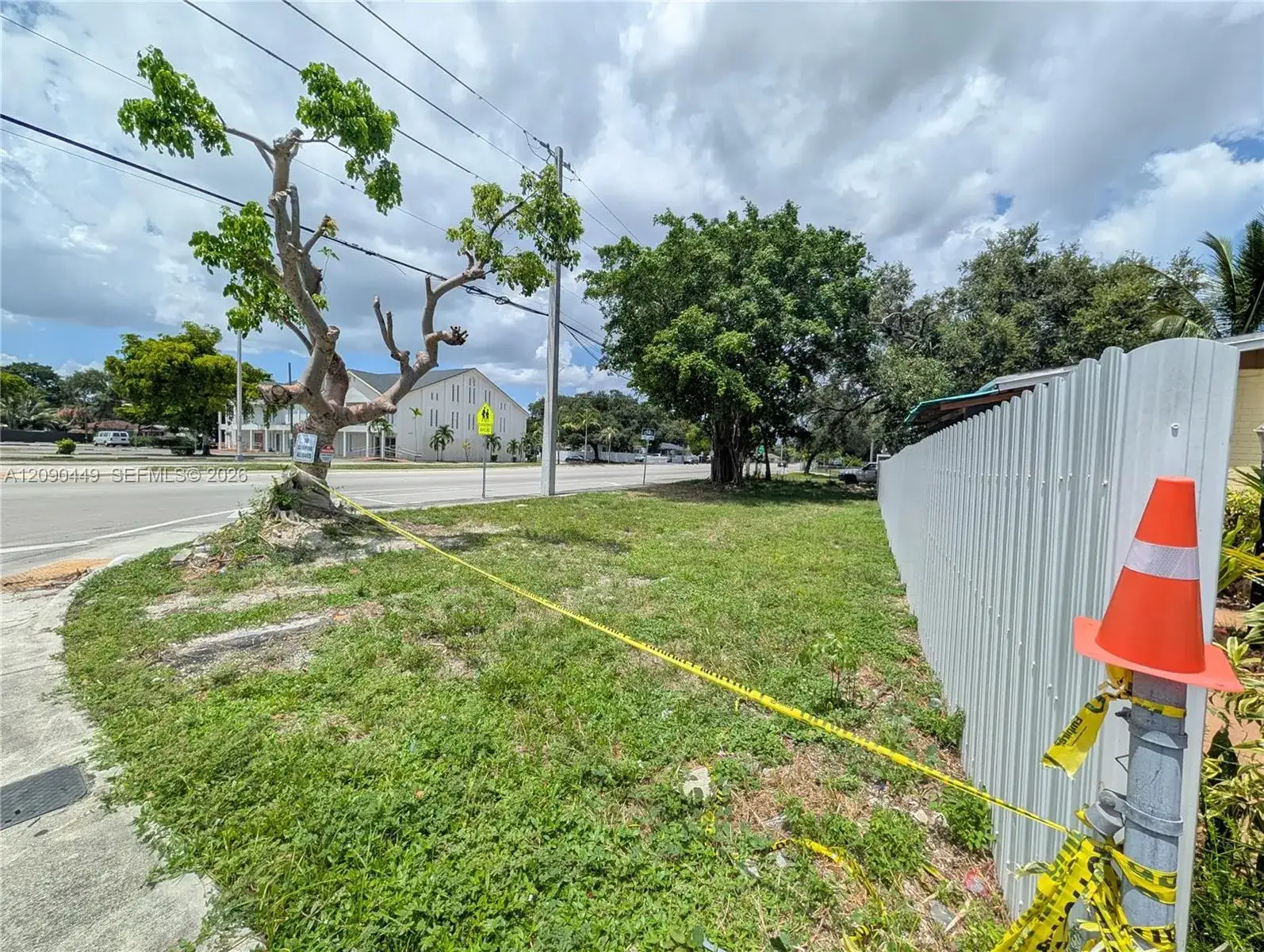 2155 NW 152nd St, Miami Gardens FL 33054 photo 2