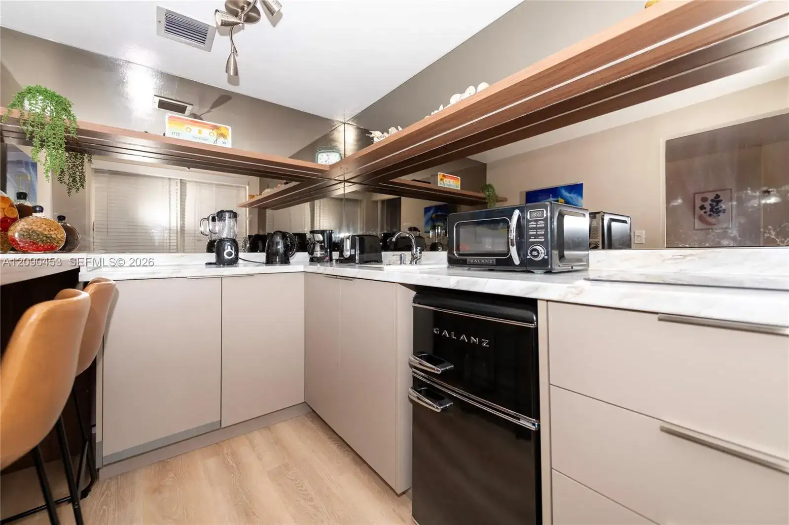 918 Ocean Dr # 206, Miami Beach FL 33139 photo 5