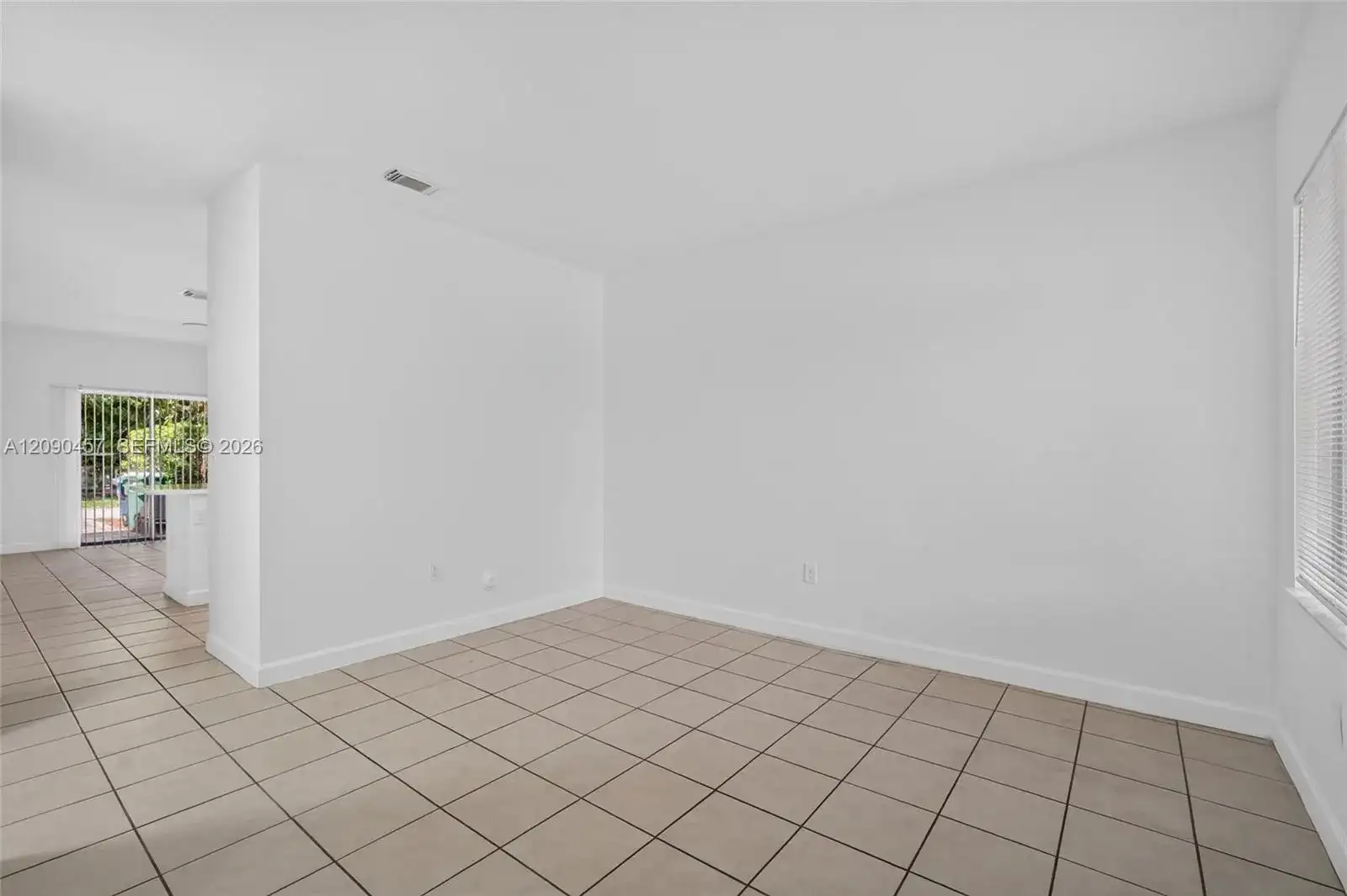 11233 SW 231st Ln, Miami FL 33170 photo 3