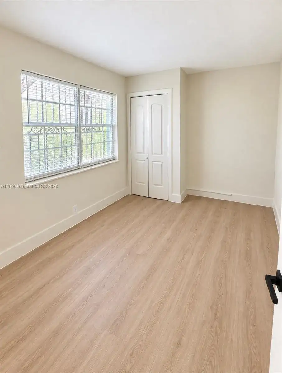 254 NW 50th St # 2, Miami FL 33127 photo 4