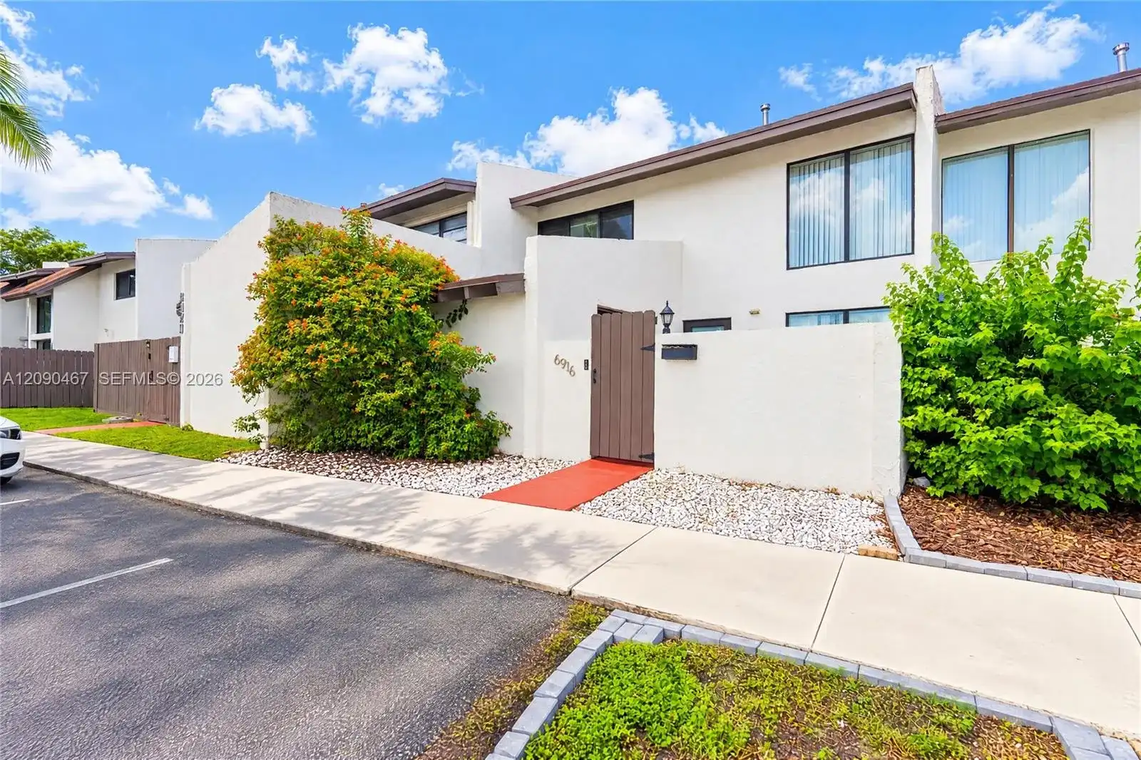 6916 SW 110th Ave # 6916, Miami FL 33173