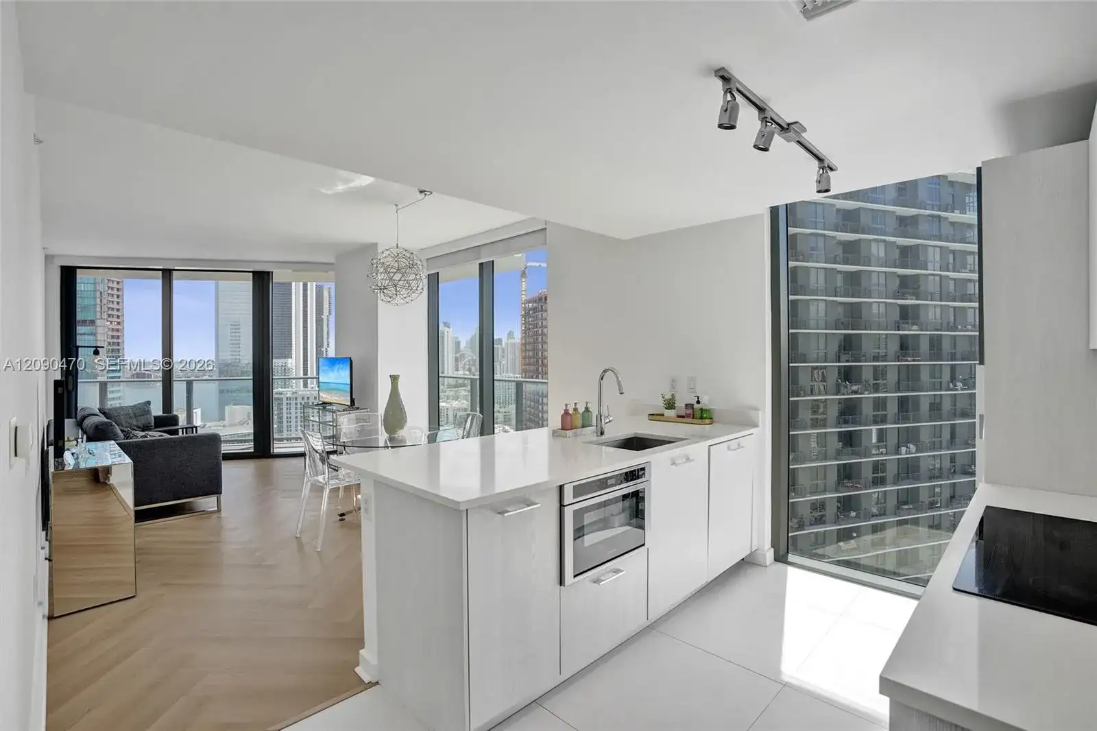 501 NE 31st St # 2808, Miami FL 33137 photo 2