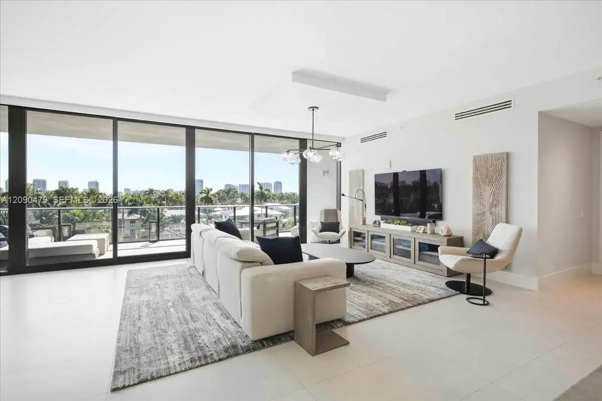 160 Isle Of Venice Dr., Fort Lauderdale FL 33301 photo 5