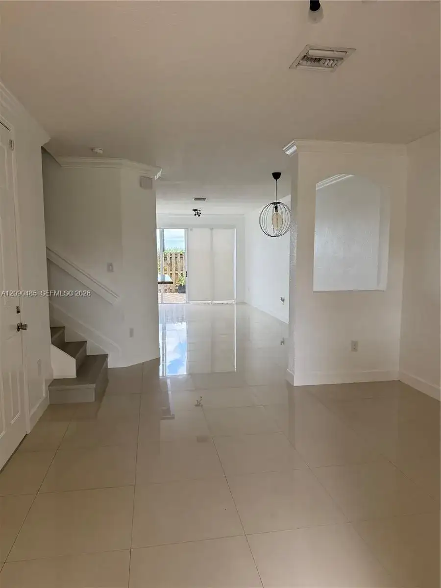 7140 SW 166th Pl, Miami FL 33193 photo 4
