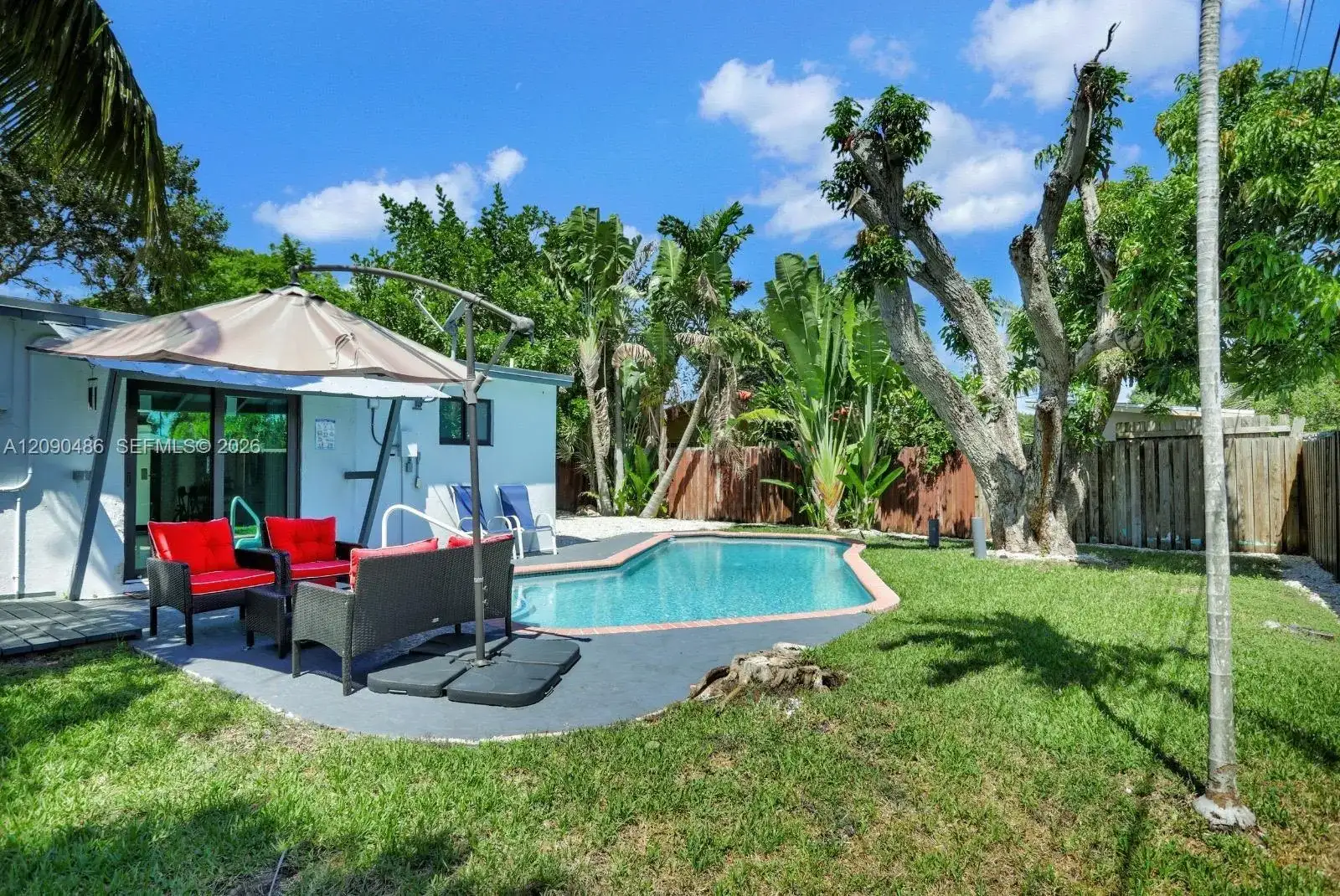 3360 NE 12th Ter, Pompano Beach FL 33064 photo 4