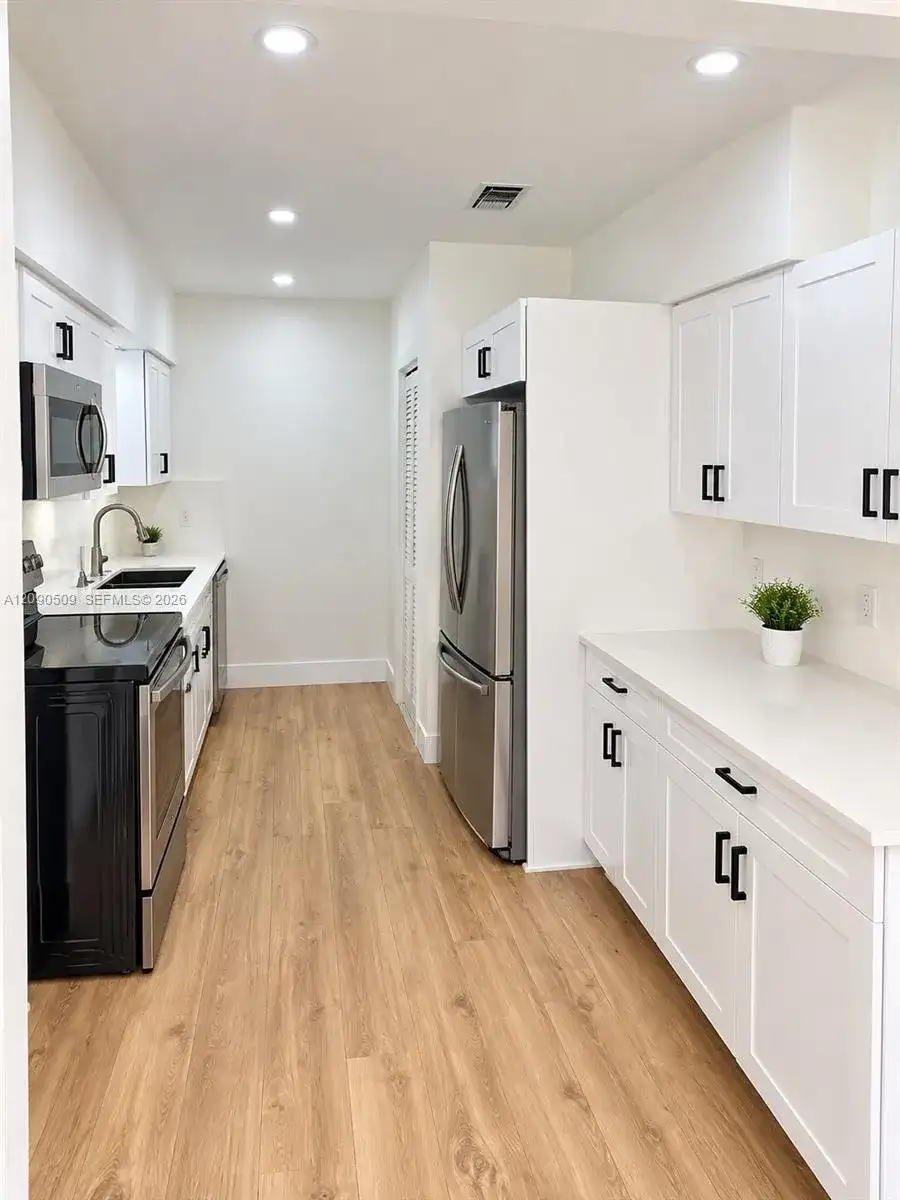 15231 NW 31st Ave # 1, Miami Gardens FL 33054 photo 4