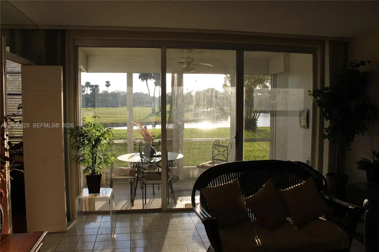 3980 Oaks Clubhouse Dr # 110, Pompano Beach FL 33069 photo 4