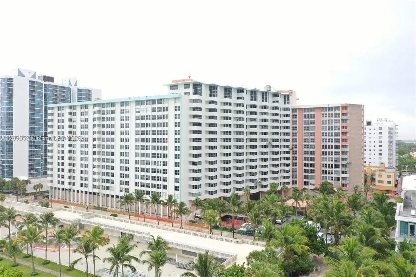2899 Collins Ave # 1216, Miami Beach FL 33140 photo 4