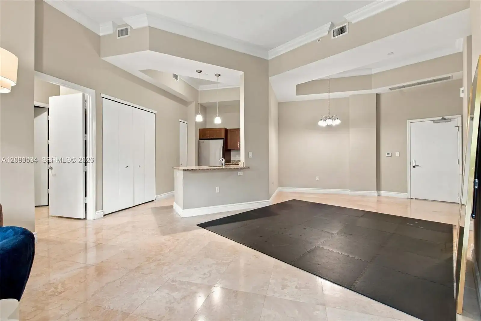 19900 E Country Club Dr # 116, Aventura FL 33180 photo 4