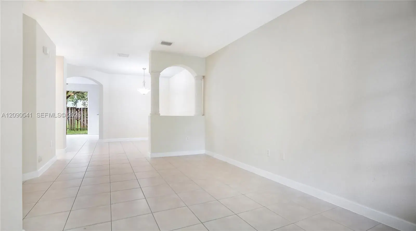 1485 SE 25th Ter, Homestead FL 33035