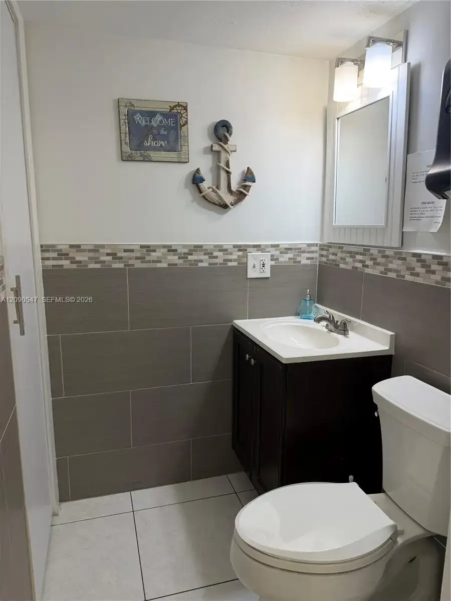 10703 SW 104th St # 37, Miami FL 33176 photo 2