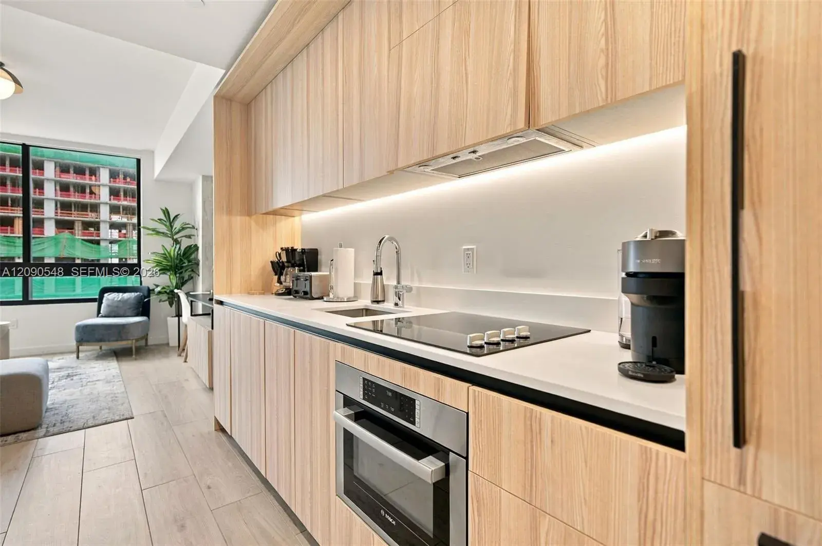 225 N Miami Ave # 3105, Miami FL 33128