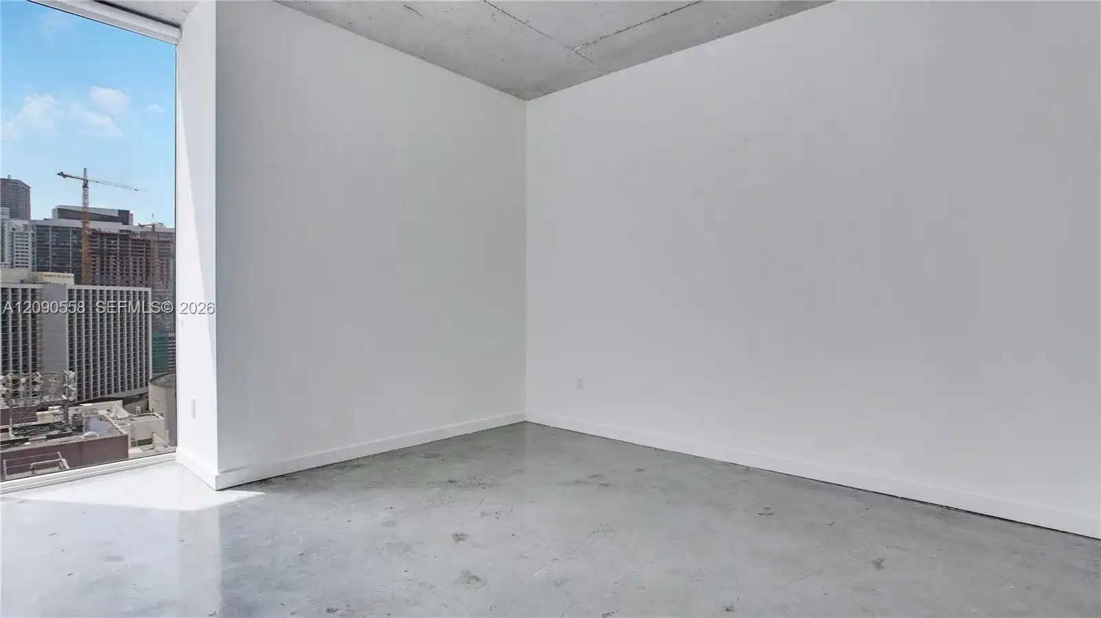 151 SE 1st St # 2101, Miami FL 33131 photo 5