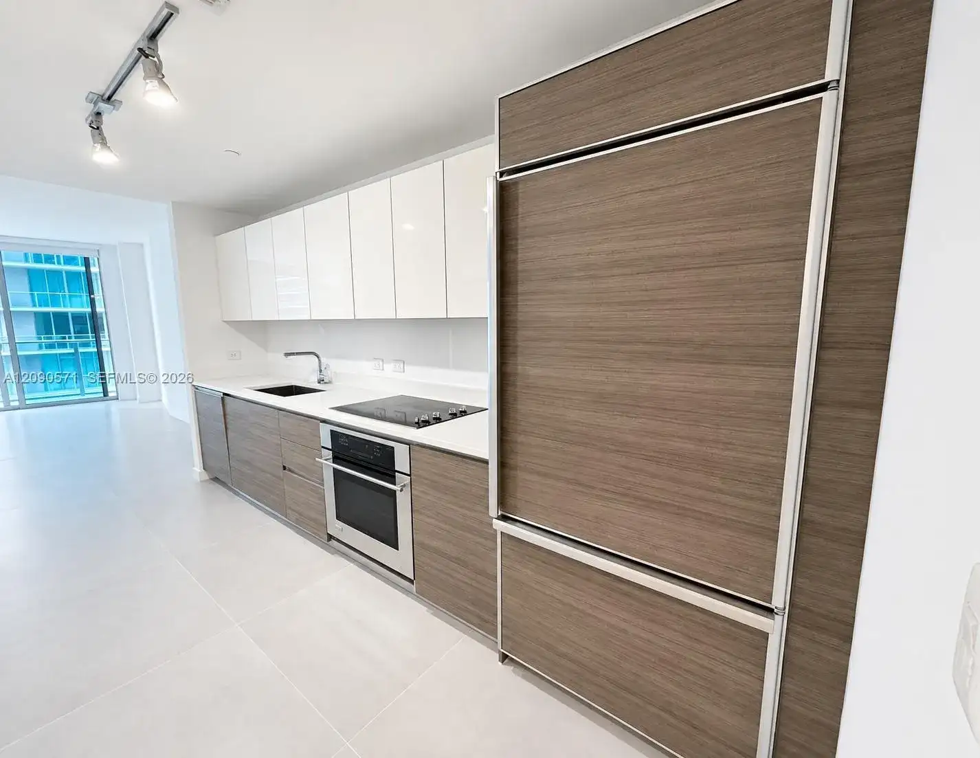 1100 S Miami Ave # 1406, Miami FL 33130 photo 5