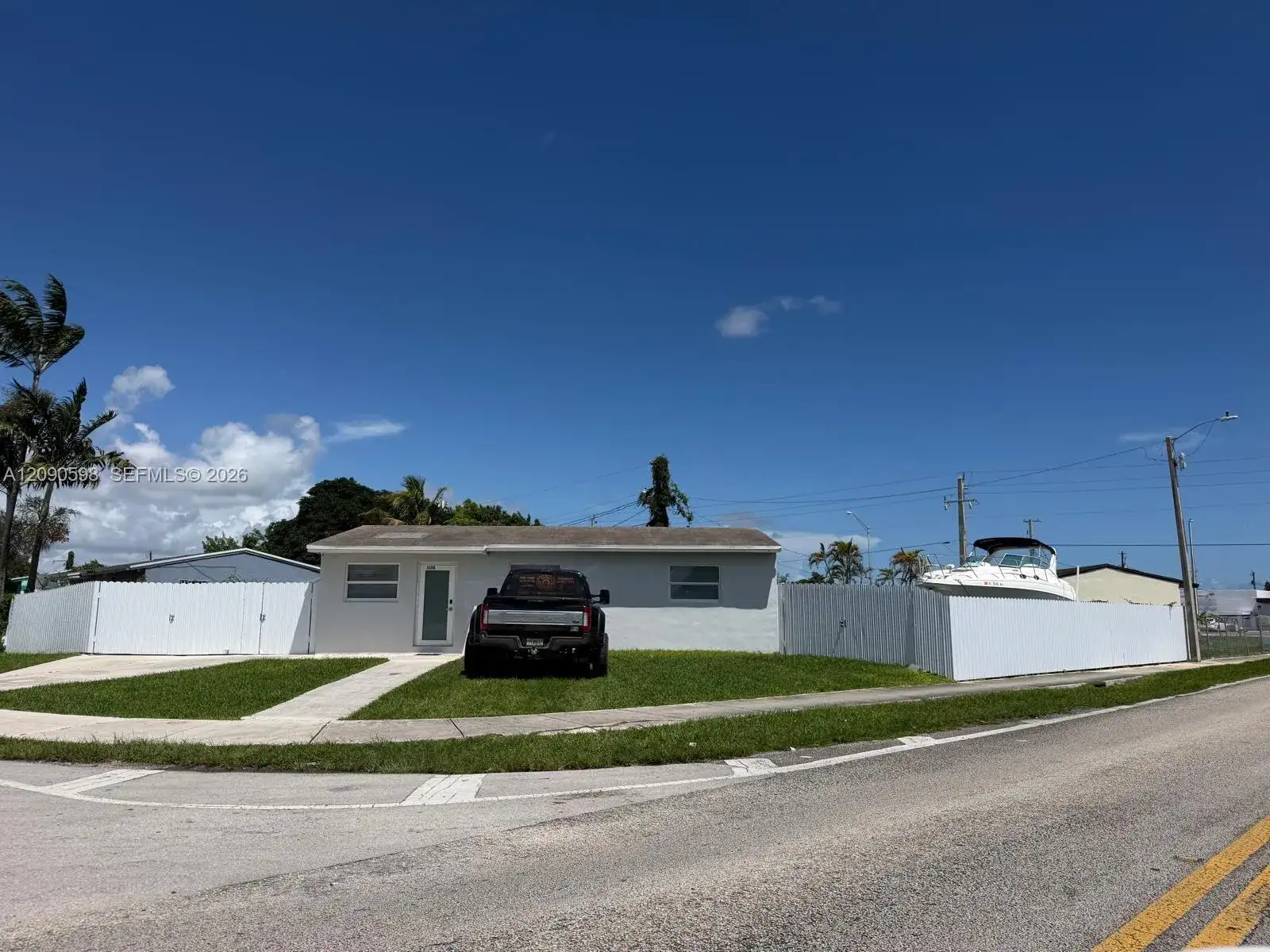 22365 SW 112th Ct, Miami FL 33170 photo 2
