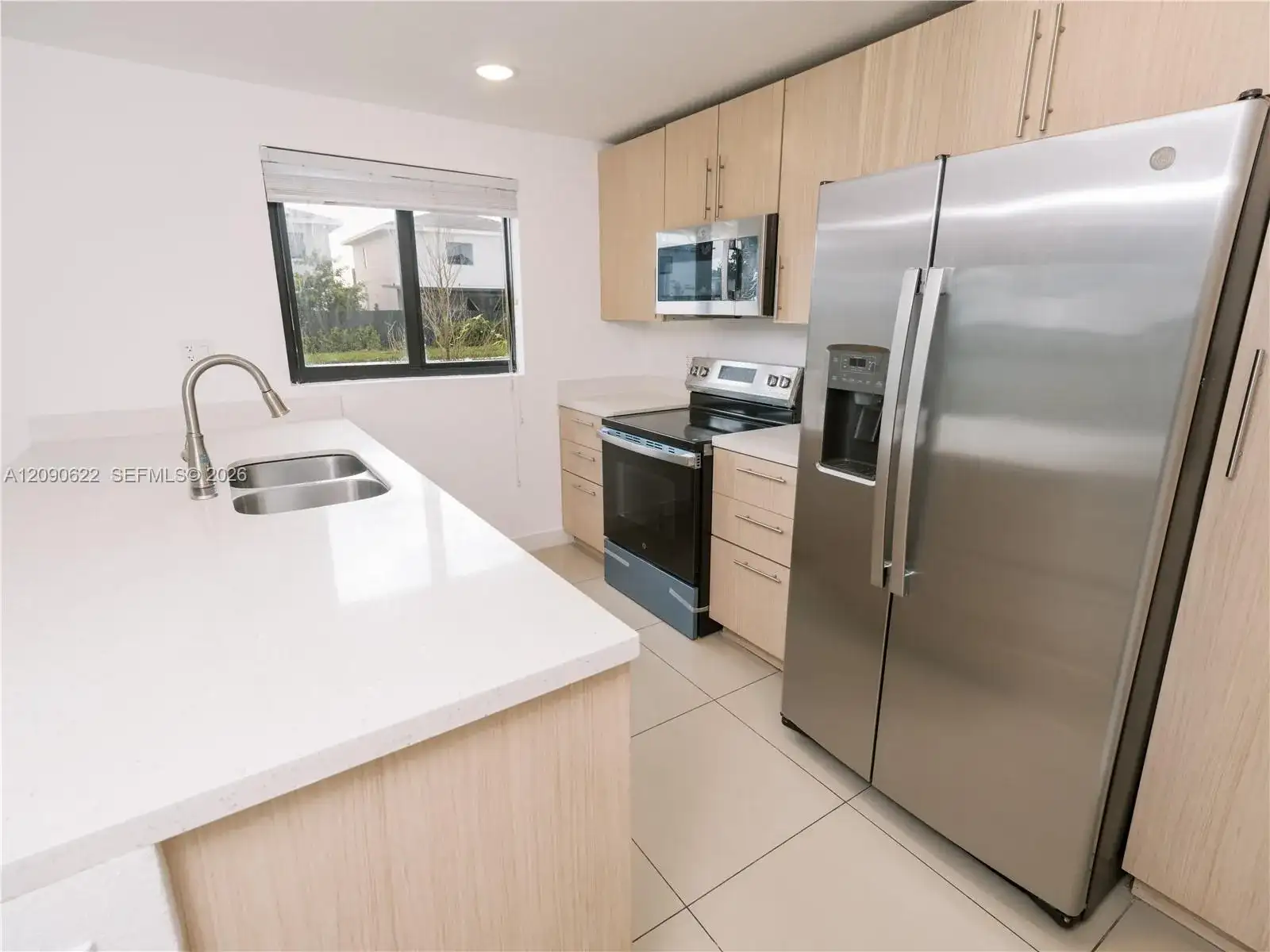 111 NW 12th Ct, Florida City FL 33034 photo 4
