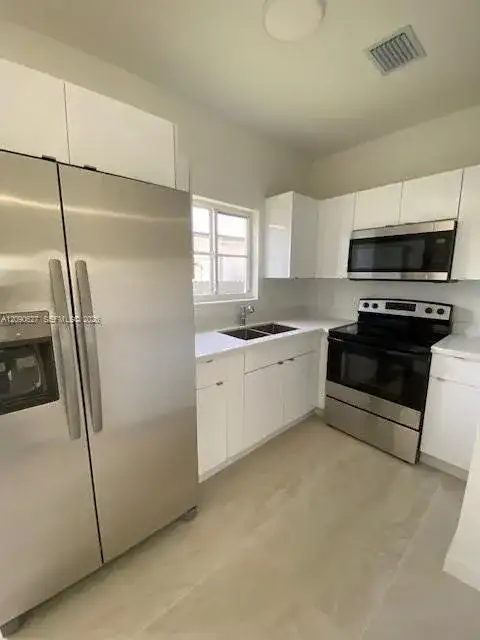 855 SW 1st ST # 855, Florida City FL 33034 photo 2