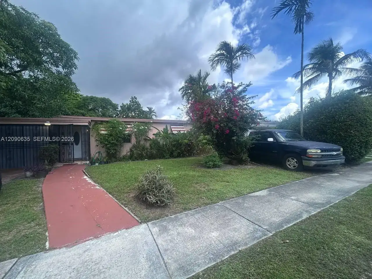 105 NW 122nd St, North Miami FL 33168 photo 2