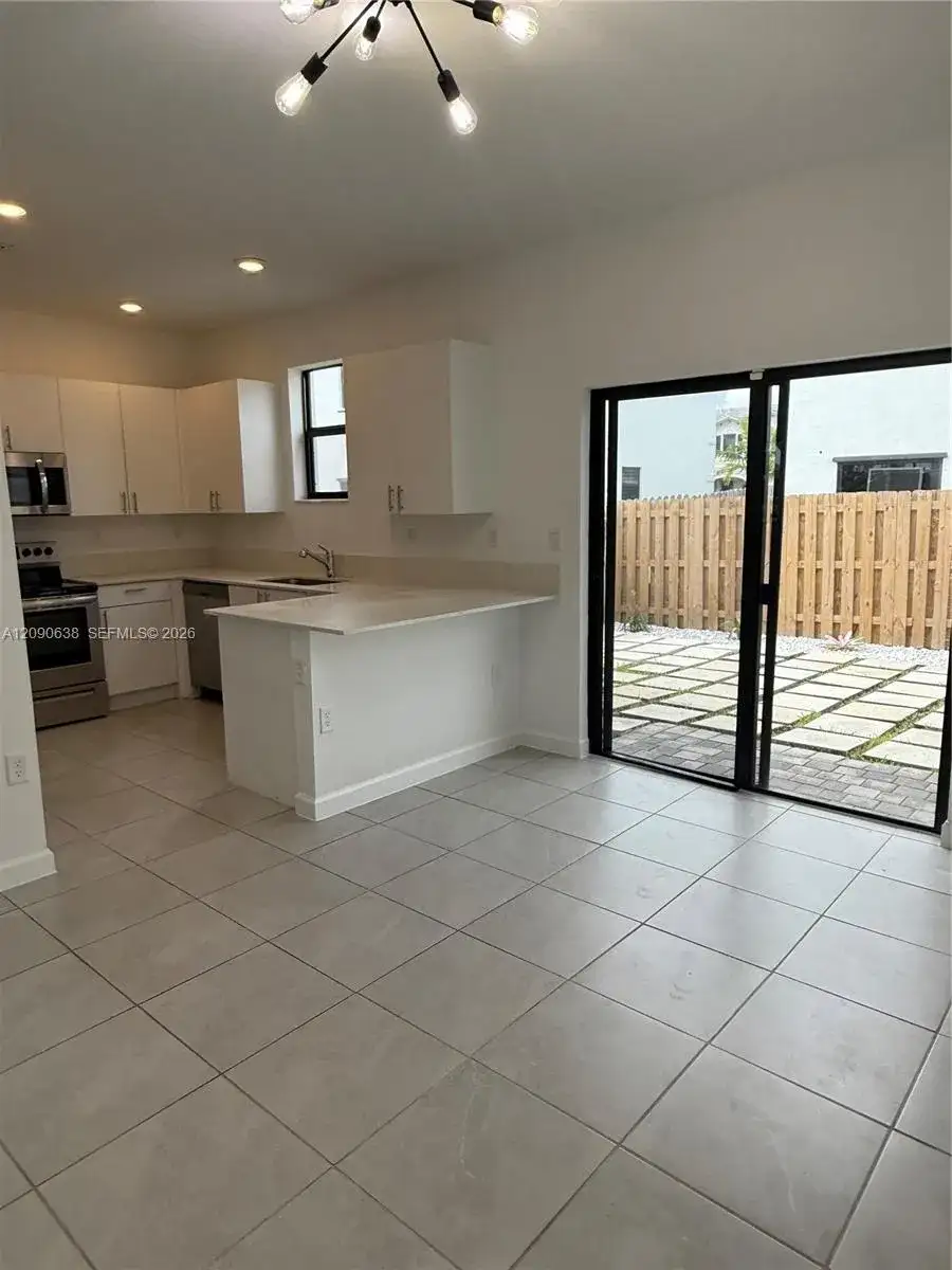 28532 SW 133rd Path, Homestead FL 33033 photo 5