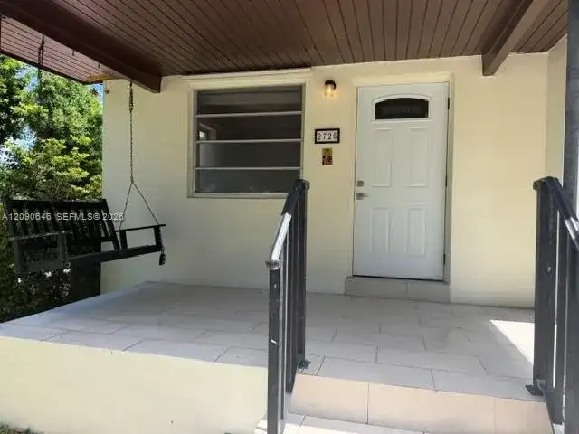 2725 SW 82 Avenue # B, Miami FL 33155 photo 2