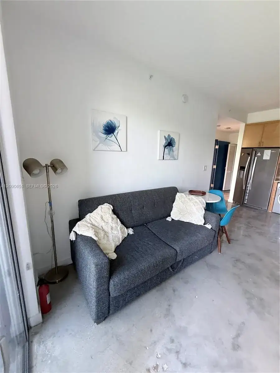 769 NW 1st St # 302, Miami FL 33128 photo 3