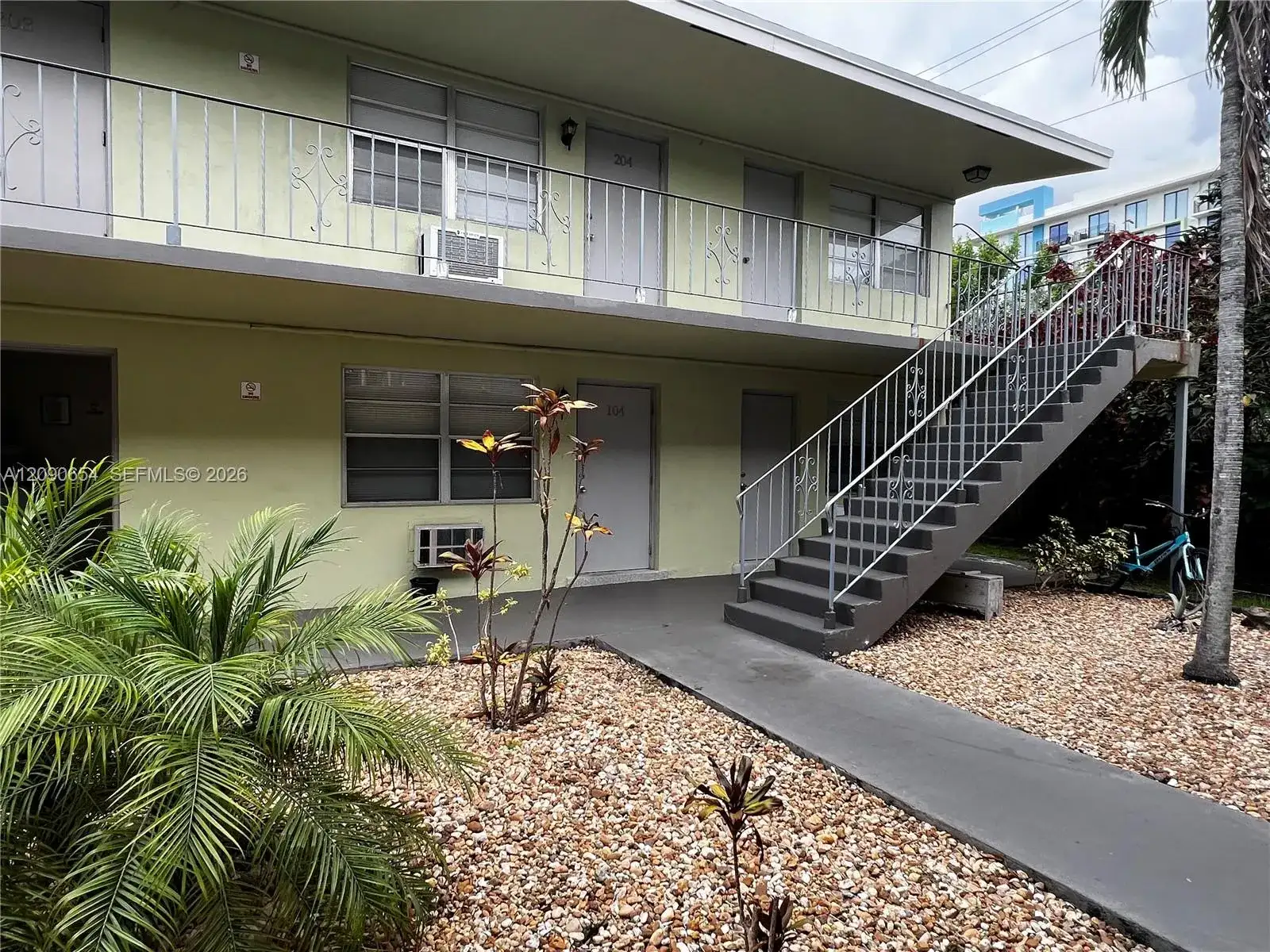 13 NE 2nd Ave # 104, Dania Beach FL 33004 photo 2